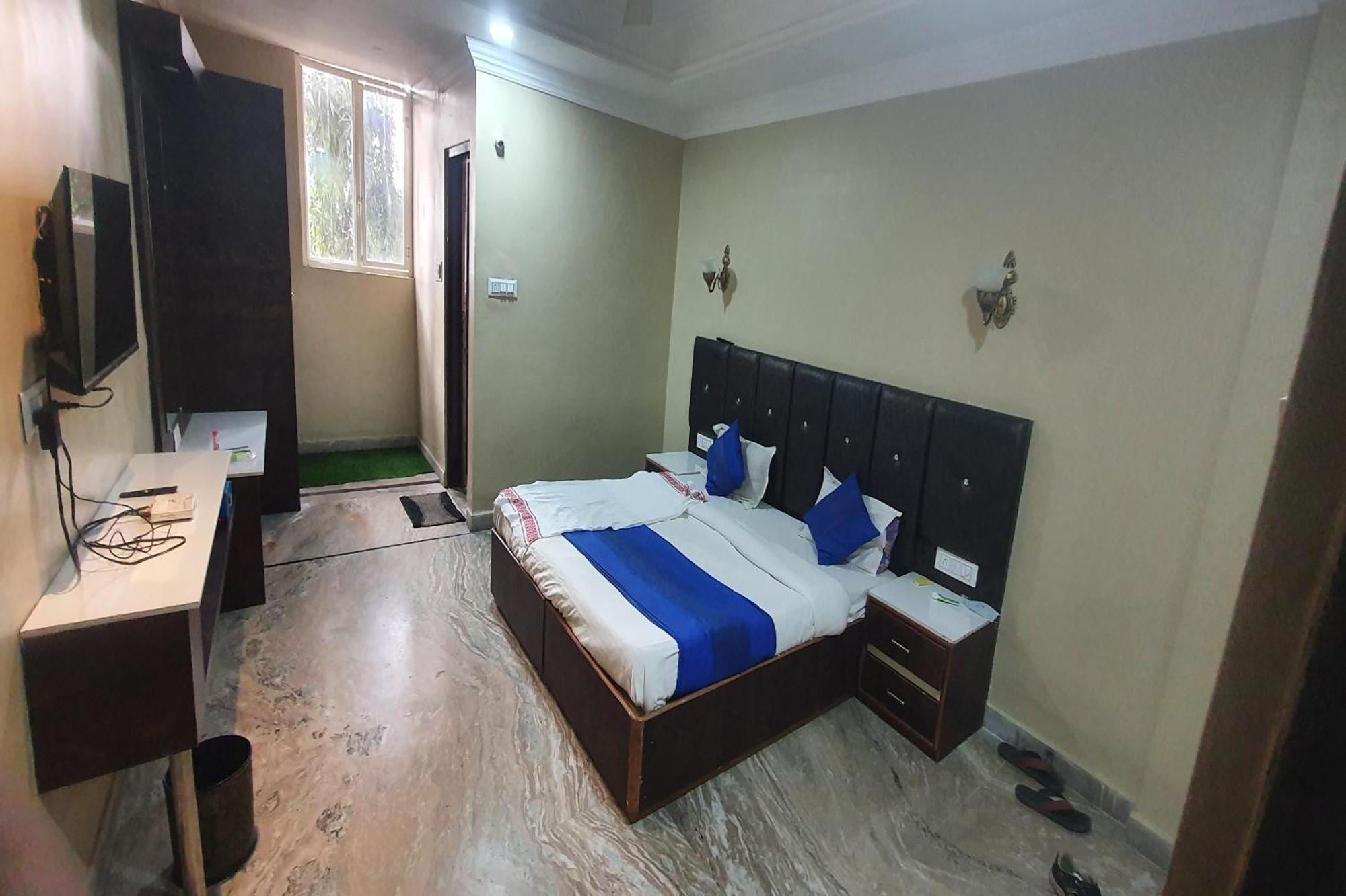 Oyo Hotel Rajshree Akolia Екстер'єр фото